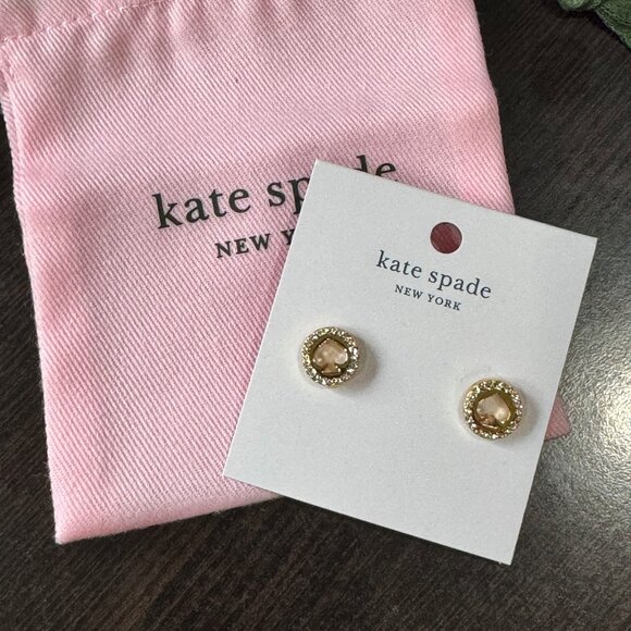 NWT Kate Spade New York  Spot The Spade Clear Gold Tone Pave Stud Earrings - Picture 1 of 4